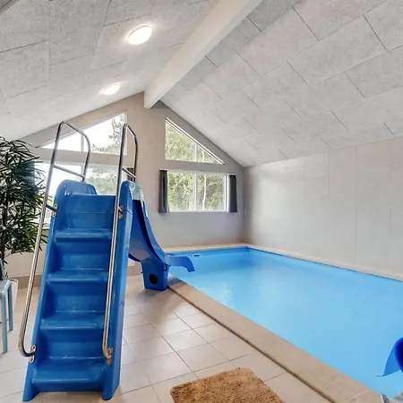 Jorn - 75m From The Sea By Interhome